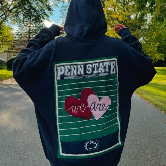 UNDRGRND COLLECTIVE PENN STATE STADIUM HOODIE - Picture 3 of 5
